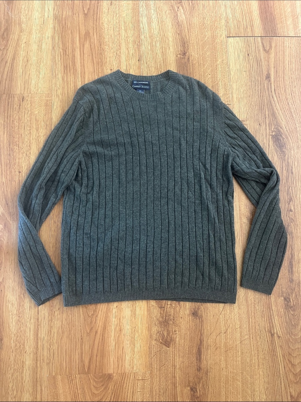 Vintage Garret Scott 100% Cashmere Men's Ribbed Crewneck Sweater - Olive Green
